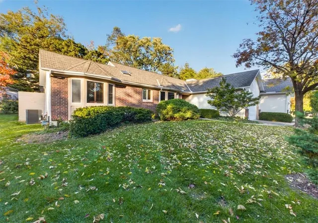 Photo 1 of House for sale at 3718 West 79th St, Prairie Village, KS 66208 | MLS# 2648582 | Listing updated on 2026-10-30