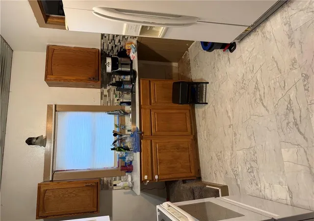 Photo 4 of Single family home for sale at 3005 Saint Joseph Ave, Saint Joseph, MO 64505 | MLS# 2648588 | Listing updated on 2026-10-27