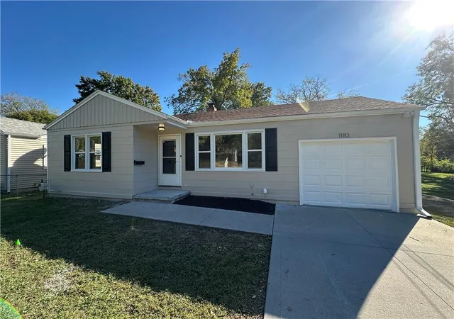 Photo 1 of Sale Pending at 11113 E 25th Street, Independence, MO 64052 | MLS# 2648614 | Listing updated on 2026-10-27