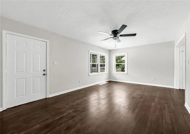 Photo 2 of Sale Pending at 2221 North 36th St, Kansas City, KS 66104 | MLS# 2648621 | Listing updated on 2026-10-26