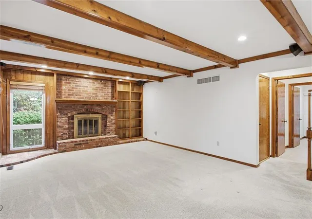 Photo 4 of Single family home for sale at 16106 West 136th Ter, Olathe, KS 66062 | MLS# 2648638 | Listing updated on 2026-10-29