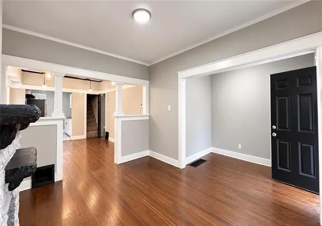 Photo 4 of Single family home for sale at 3942 Flora Ave, Kansas City, MO 64110 | MLS# 2648653 | Listing updated on 2026-10-26