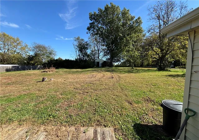 Photo 2 of Single family home for sale at 801 Broadway St, Richmond, MO 64085 | MLS# 2648659 | Listing updated on 2026-10-24