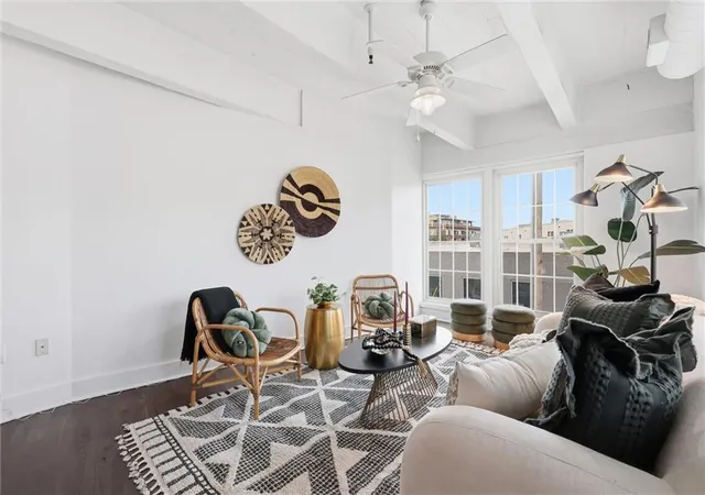 Listing Photo 1 - Condo for sale in building located at 3001 Gillham Rd, Kansas City, MO 64108 - Unit #206
