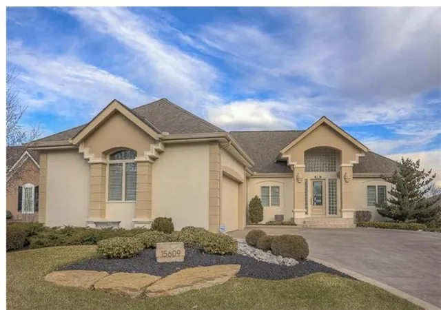 Single family home for sale at 15609 Pawnee Ln, Overland Park, KS 66224 | MLS# 2648672