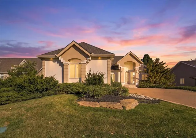 Single family home for sale at 15609 Pawnee Ln, Overland Park, KS 66224 | MLS# 2648672