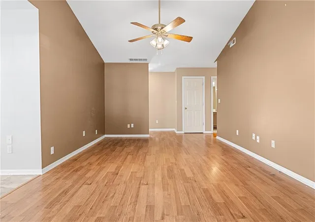 Photo 3 of Single family home for sale at 371 N Sumac St, Gardner, KS 66030 | MLS# 2648681 | Listing updated on 2026-10-28