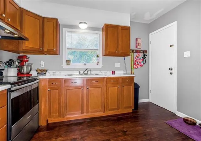 Photo 4 of House for sale at 2003 Ottawa St, Leavenworth, KS 66048 | MLS# 2648689 | Listing updated on 2026-10-27