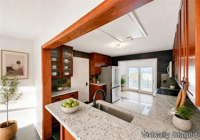 Photo 4 of Single family home for sale at 7523 Marty St, Overland Park, KS 66204 | MLS# 2648710 | Listing updated on 2026-10-29