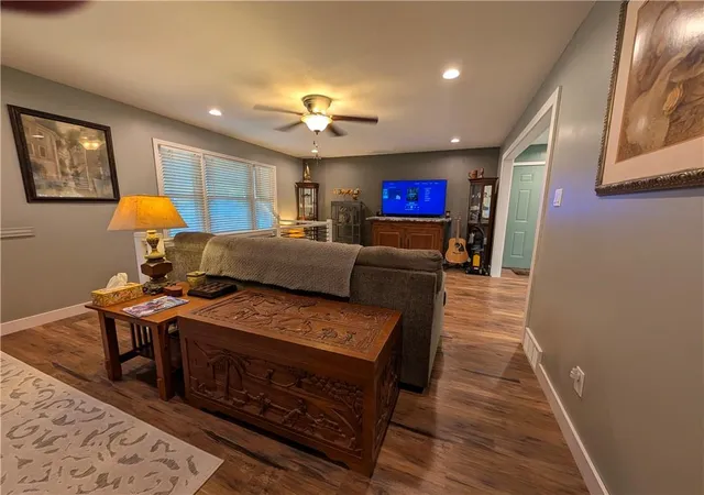 Photo 4 of Sale Pending at 2205 Quail St, Harrisonville, MO 64701 | MLS# 2648715 | Listing updated on 2026-10-28