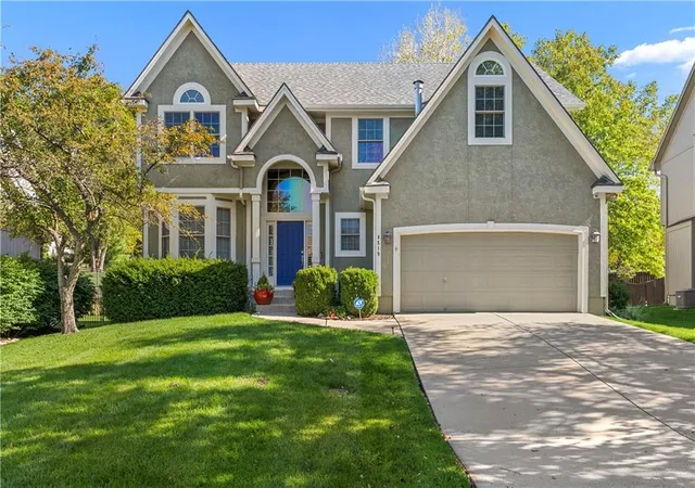 Photo 1 of Single family home for sale at 8519 Haven St, Lenexa, KS 66219 | MLS# 2648723 | Listing updated on 2026-10-27