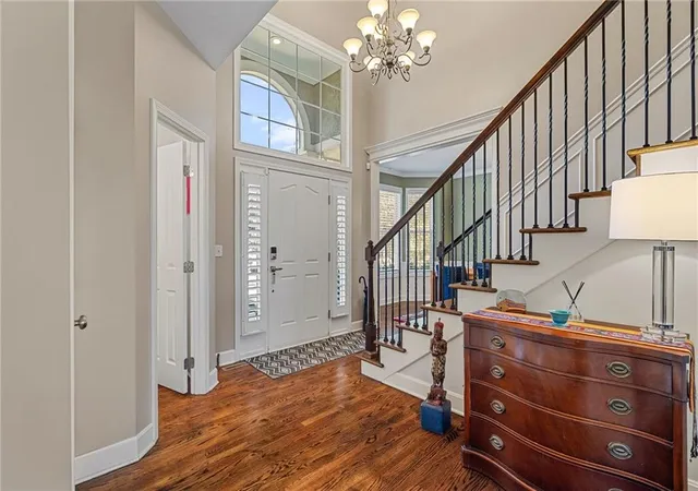 Photo 4 of Single family home for sale at 8519 Haven St, Lenexa, KS 66219 | MLS# 2648723 | Listing updated on 2026-10-27