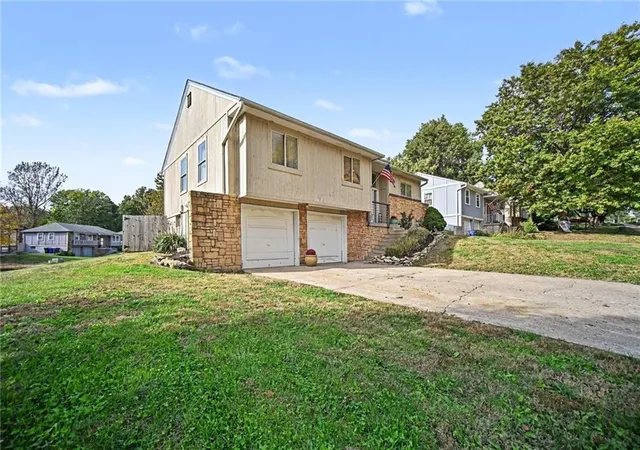 Photo 3 of Single family home for sale at 13036 S Raintree Dr, Olathe, KS 66062 | MLS# 2648724 | Listing updated on 2026-10-29
