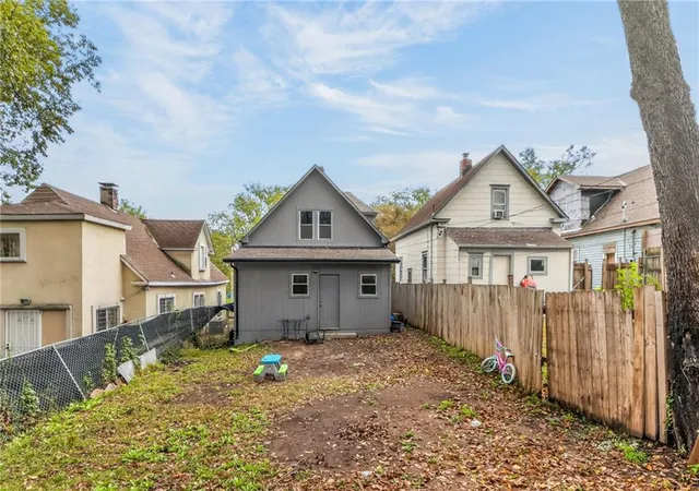 Photo 3 of Single family home for sale at 2610 Cypress Ave, Kansas City, MO 64127 | MLS# 2648735 | Listing updated on 2026-10-27