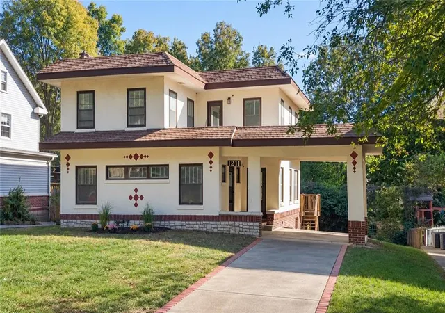Photo 1 of Single family home for sale at 1211 N 22nd Street, Kansas City, KS 66102 | MLS# 2648775 | Listing updated on 2026-10-29
