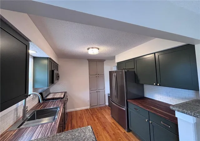 Photo 2 of Single family home for sale at 1018 NE 115th Street, Kansas City, MO 64155 | MLS# 2648790 | Listing updated on 2026-10-31