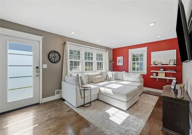 Photo 3 of Single family home for sale at 126 E 132nd Terrace, Kansas City, MO 64145 | MLS# 2648792 | Listing updated on 2026-10-30