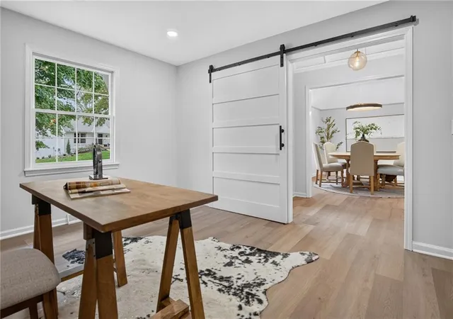 Photo 4 of Single family home for sale at 2000 W 120th Terrace, Leawood, KS 66209 | MLS# 2648794 | Listing updated on 2026-10-29