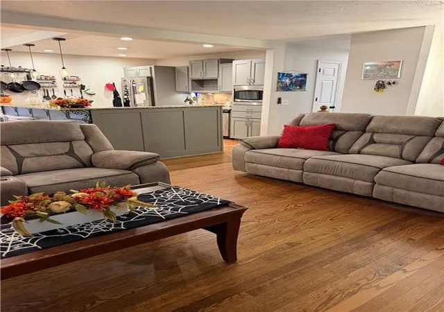 Photo 3 of Single family home for sale at 12119 West 93rd St, Lenexa, KS 66215 | MLS# 2648798 | Listing updated on 2026-10-29