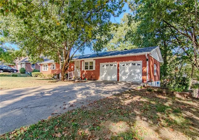 Photo 1 of Single family home for sale at 703 Tyler Ave, Warrensburg, MO 64093 | MLS# 2648813 | Listing updated on 2026-10-26