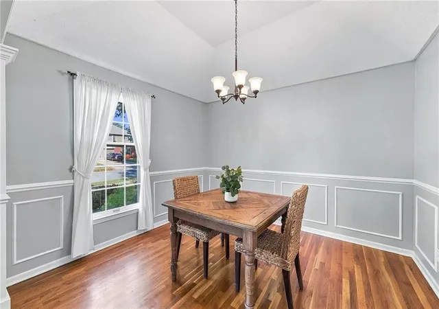 Photo 4 of Single family home for sale at 6525 W 100th Terrace, Overland Park, KS 66212 | MLS# 2648821 | Listing updated on 2026-10-27