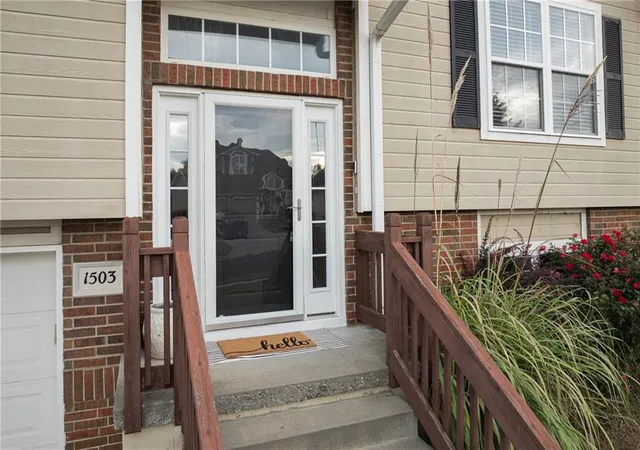 Photo 3 of Single family home for sale at 1503 Emerald Way, Warrensburg, MO 64093 | MLS# 2648836 | Listing updated on 2026-10-28