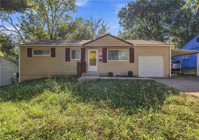 Photo 1 of Single family home for sale at 8507 Eastern Ave, Kansas City, MO 64138 | MLS# 2648846 | Listing updated on 2026-10-28