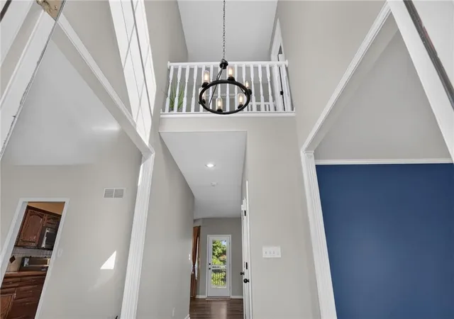 Photo 2 of Single family home for sale at 5304 NE Holiday Dr, Lees Summit, MO 64064 | MLS# 2648908 | Listing updated on 2026-10-29