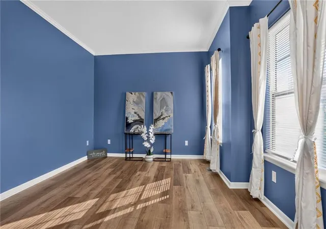 Photo 4 of Single family home for sale at 5304 NE Holiday Dr, Lees Summit, MO 64064 | MLS# 2648908 | Listing updated on 2026-10-29