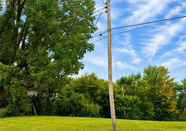 Photo 1 of Sale Pending at 207 N High St, Grant City, MO 64456 | MLS# 2648921 | Listing updated on 2026-10-26