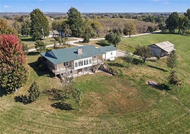 Photo 2 of Single family home for sale at 828 NW Helberg Rd, Gower, MO 64454 | MLS# 2648924 | Listing updated on 2026-10-30