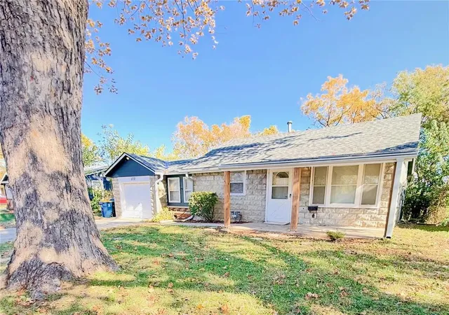 Photo 1 of Single family home for sale at 177 Novak St, Sugar Creek, MO 64054 | MLS# 2648945 | Listing updated on 2026-10-27