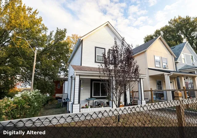 Photo 1 of Single family home for sale at 3200 E 20th Street, Kansas City, MO 64127 | MLS# 2648953 | Listing updated on 2026-10-29