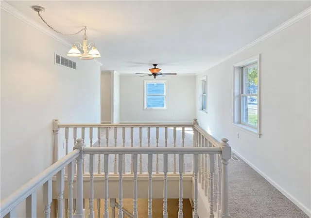 Photo 4 of Single family home for sale at 4 Sunset Dr, Lexington, MO 64067 | MLS# 2648993 | Listing updated on 2026-10-27