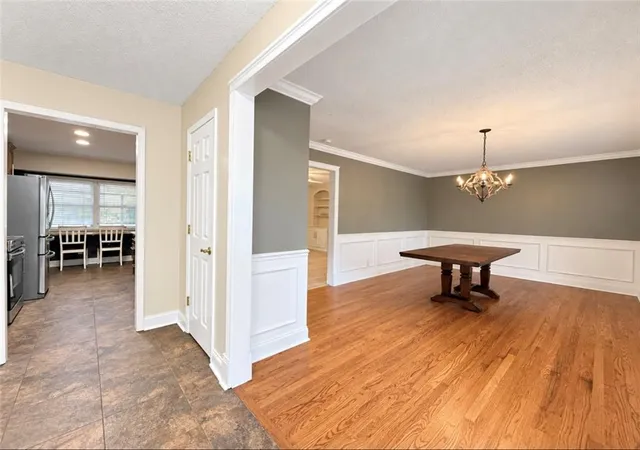 Photo 2 of Single family home for sale at 15109 E 40th Street S, Independence, MO 64055 | MLS# 2649017 | Listing updated on 2026-10-28