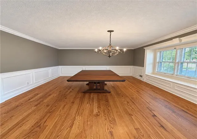 Photo 3 of Single family home for sale at 15109 E 40th Street S, Independence, MO 64055 | MLS# 2649017 | Listing updated on 2026-10-28