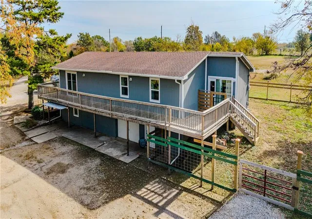 Photo 4 of Single family home for sale at 964 NW State Route 13 Hwy, Warrensburg, MO 64093 | MLS# 2649022 | Listing updated on 2026-10-27