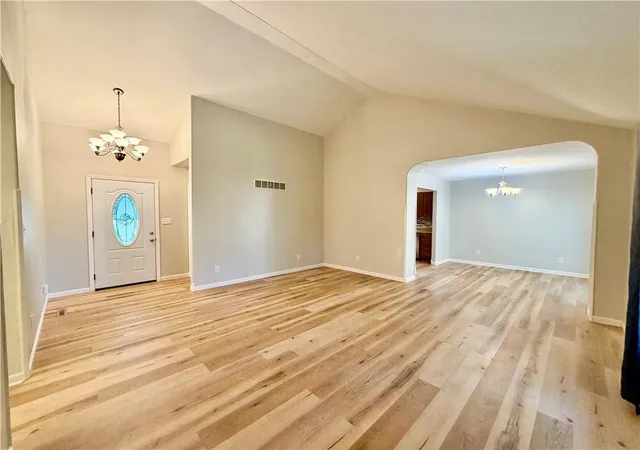 Photo 3 of Single family home for sale at 701 S Whitmer St, Richmond, MO 64085 | MLS# 2649056 | Listing updated on 2026-10-28