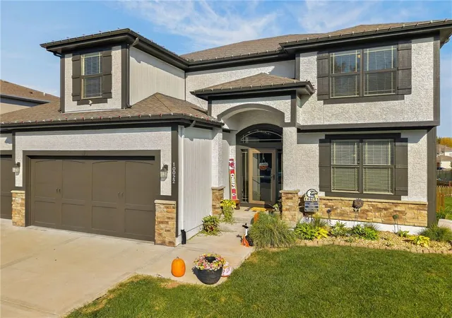 Photo 1 of Single family home for sale at 10022 NE 101st Terrace, Kansas City, MO 64157 | MLS# 2649058 | Listing updated on 2026-10-29