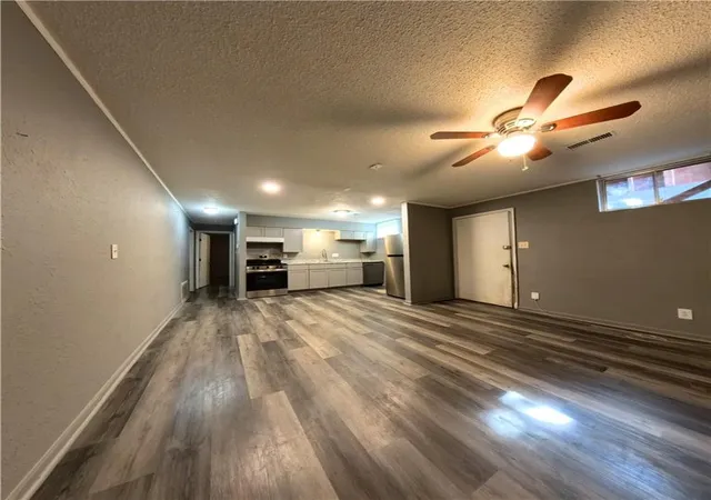Photo 2 of House for sale at 905 Madison St, Leavenworth, KS 66048 | MLS# 2649074 | Listing updated on 2026-10-29