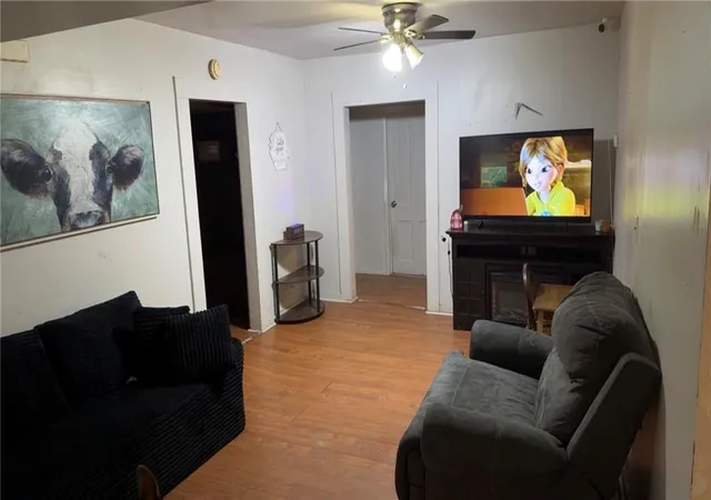 Photo 1 of Single family home for sale at 1359 Sycamore St, Pleasanton, KS 66075 | MLS# 2649078 | Listing updated on 2026-10-29