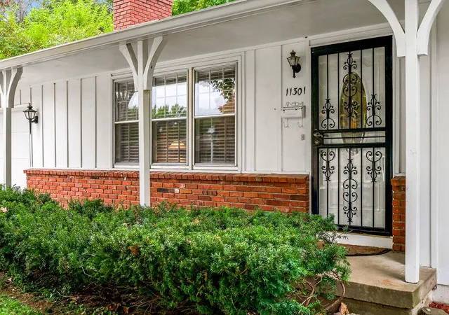 Photo 1 of Single family home for sale at 11301 E 53rd Terrace, Raytown, MO 64133 | MLS# 2649092 | Listing updated on 2026-10-28