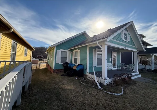 Photo 2 of Single family home for sale at 3131 St Joseph Ave, Saint Joseph, MO 64505 | MLS# 2649097 | Listing updated on 2026-10-28