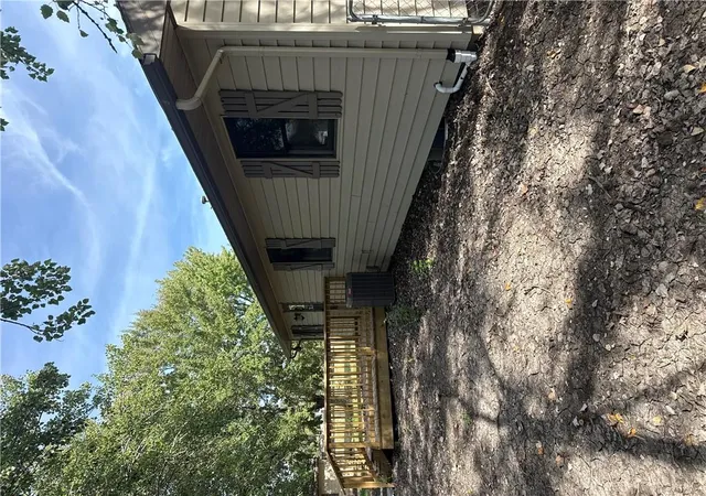 Photo 3 of Single family home for sale at 814 S 15th Street, Burlington, KS 66839 | MLS# 2649113 | Listing updated on 2026-10-29