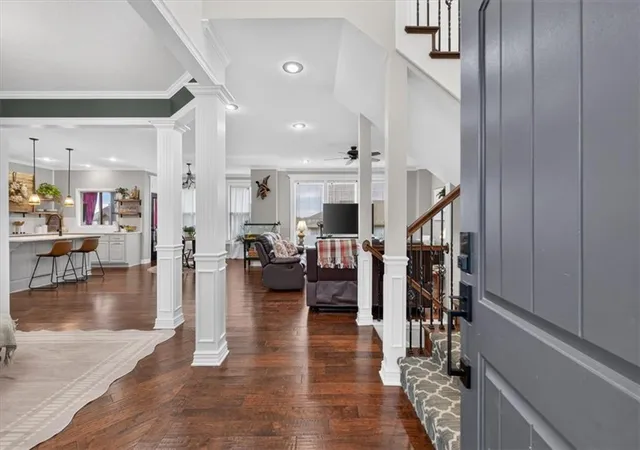 Photo 1 of Single family home for sale at 2333 SW Deer Run Rd, Lees Summit, MO 64082 | MLS# 2649114 | Listing updated on 2026-10-30