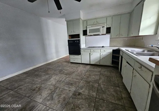 Photo 3 of Single family home for sale at Kristin Ln, Granby, MO 64844 | MLS# 2649144 | Listing updated on 2026-10-28