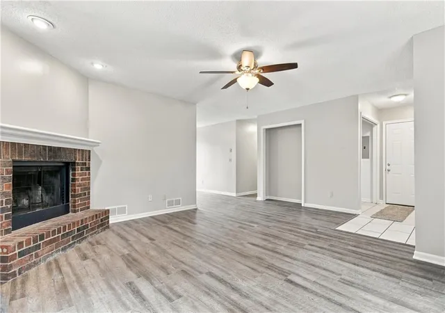 Photo 3 of Single family home for sale at 1011 Coventry Dr, Warrensburg, MO 64093 | MLS# 2649148 | Listing updated on 2026-10-28