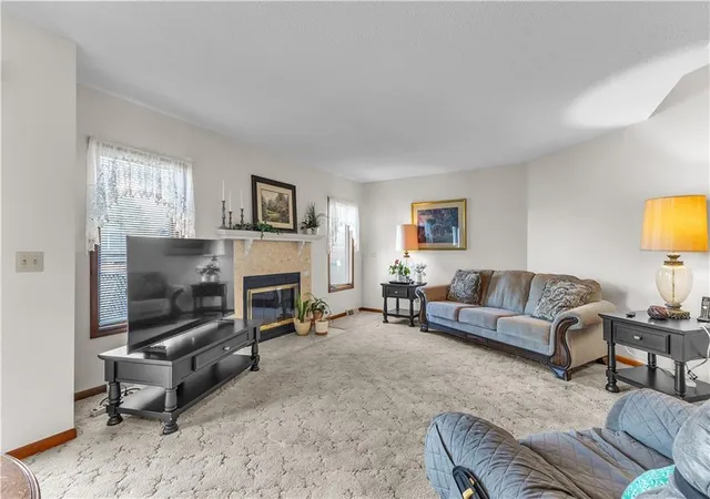 Photo 3 of Townhouse for sale at 1607 Buckingham St, Saint Joseph, MO 64506 | MLS# 2649184 | Listing updated on 2026-10-28