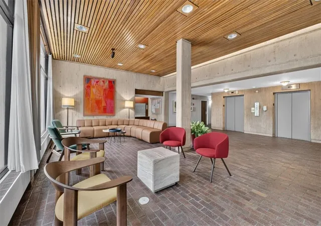 Photo 4 of Condo for sale at 2525 Main St #516, Kansas City, MO 64108 | MLS# 2649200 | Listing updated on 2026-10-30