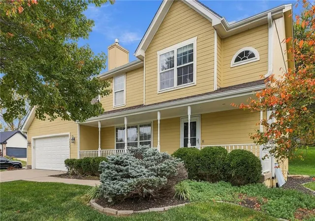 Photo 1 of Single family home for sale at 5253 N Jefferson St, Kansas City, MO 64118 | MLS# 2649239 | Listing updated on 2026-10-30